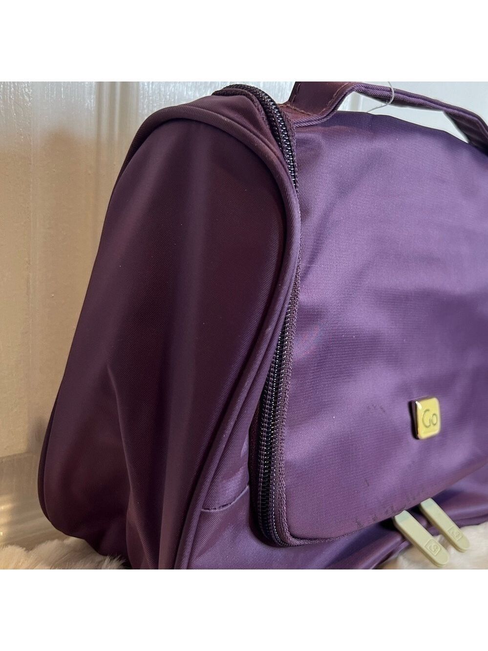 GO HANGING TOILETRY ZIPPERED BAG - Picture 3 of 10